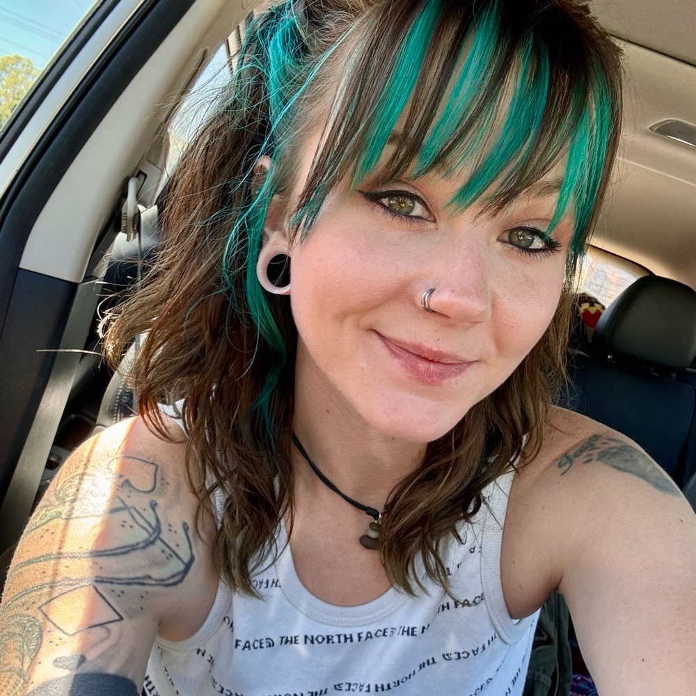 Meet your Posher, Cristin